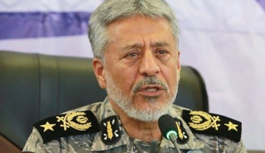دریادار سیاری: مهیای خلق بیت‌المقدس‌هایی دیگر در برابر هر فتنه و جنگ تحمیلی هستیم