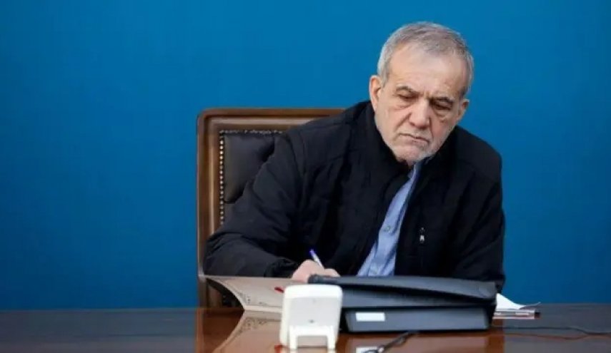 پزشکیان: خرمشهر امروز ایران، خلیج فارس و تنگه هرمز است