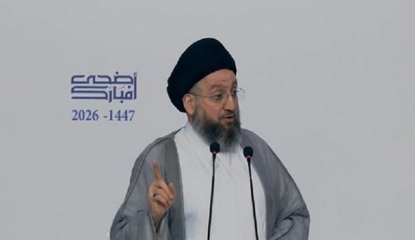 سید عمار حکیم در نماز عید قربان: منطقه به گفتگو و دوری از تنش نیاز دارد + عکس