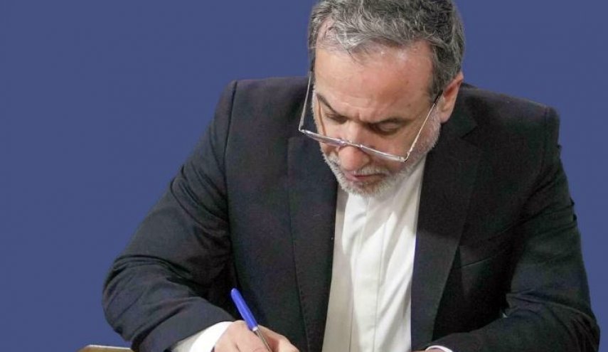 وزیر امور خارجه: رهبران صلح‌طلب مسلمان، شانه‌به‌شانه هم ایستاده‌اند تا زمینه‌ساز صلح باشند