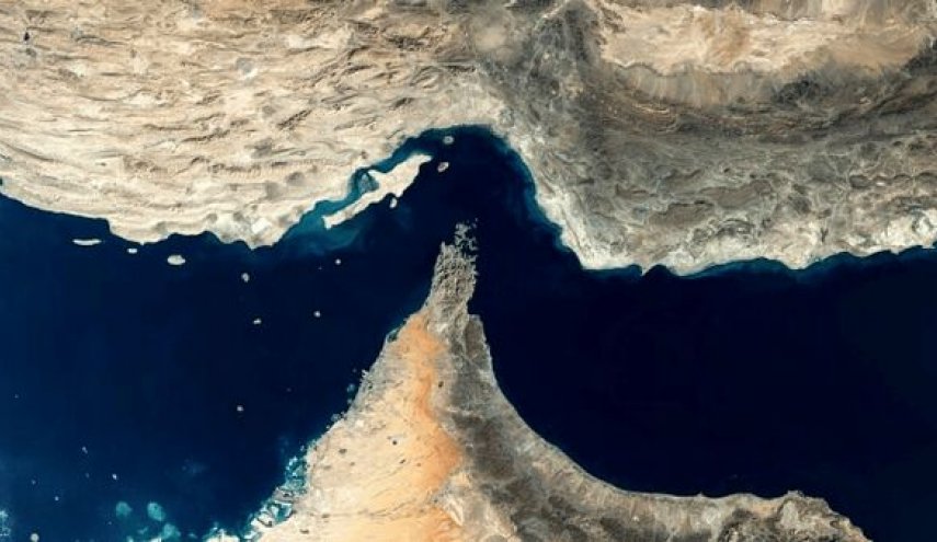 هيئة ادارة مضيق هرمز تخاطب الاميركيين: لن تسيطروا على المضيق حتى مع العقوبات
