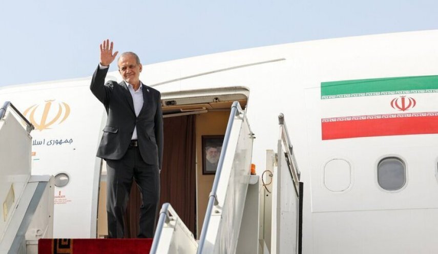 الرئيس الايراني يغادر إلى باكستان