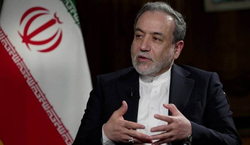 اظهارات سید عباس عراقچی وزیر امور خارجه پس از بازدید از نمایشگاه اشیا به جا مانده از شهدای ناو دنا
