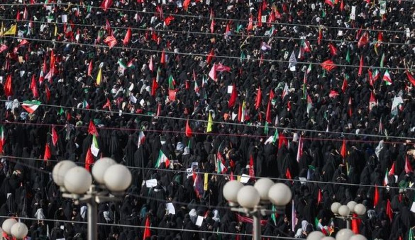 زمان وداع با پیکر رهبر شهید انقلاب تمدید شد