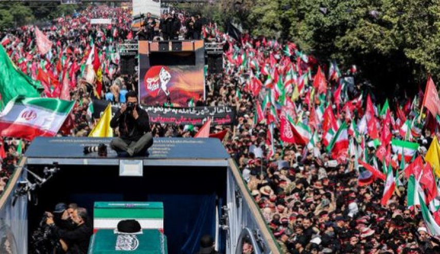 حضور مقامات سیاسی کشور در مراسم تشییع پیکر مطهر رهبر انقلاب+  عکس و فیلم