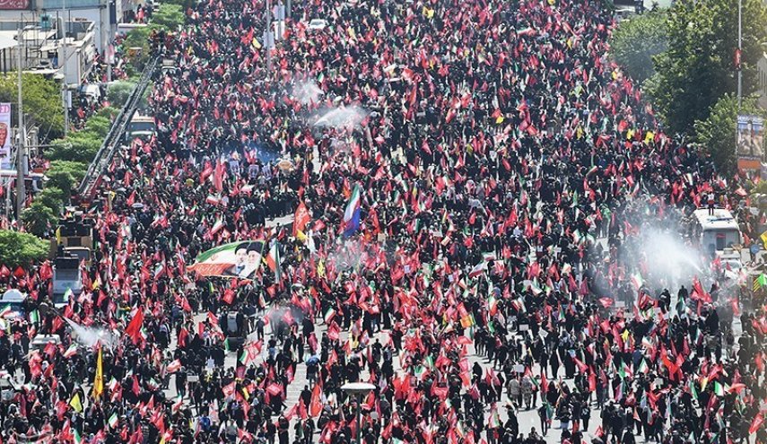 تشییع امام شهید؛ شکست قمار واشنگتن و نمایش قدرت مقاومت