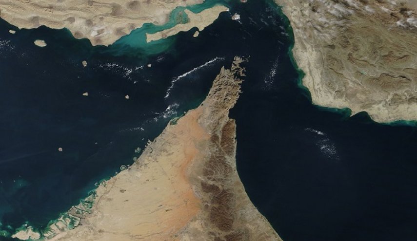  نهاد مدیریت آبراه خلیج‌فارس: تردد از تنگه هرمز امکان‌ ندارد 