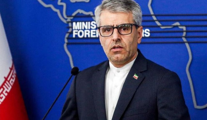 بقائی: تفاهم با عمان به معنای بازگشایی تنگه هرمز نیست