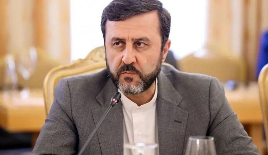 غریب آبادی: تفاهم ایران و عمان درباره ترتیبات تنگه هرمز در آستانه نهایی شدن است
