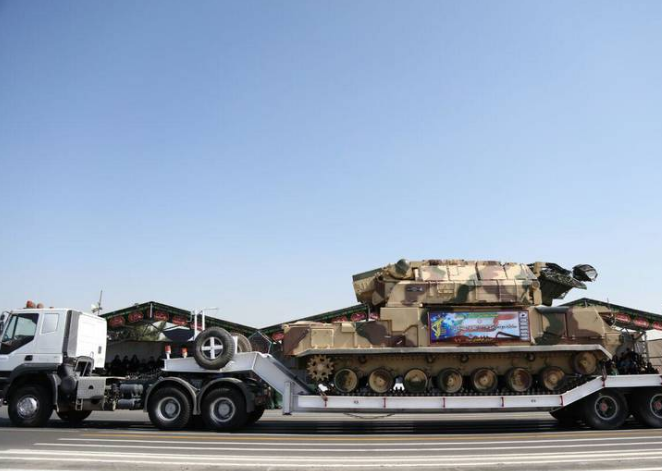 تجهیزات نظامی ایران در رژه نیروهای مسلح + تصاویر