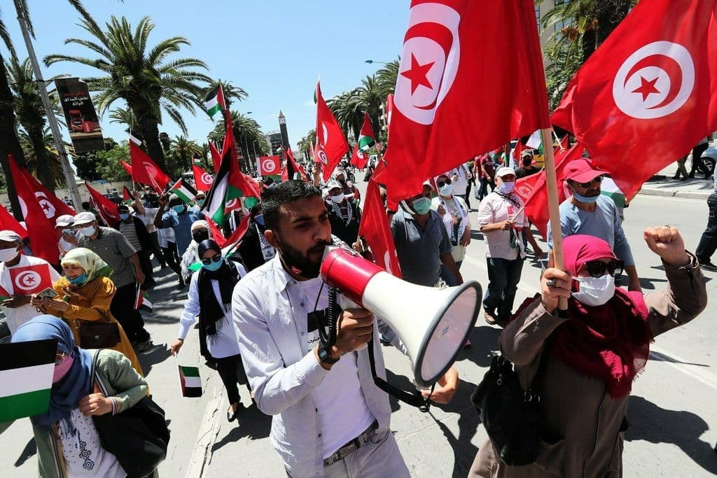 تصاویر | تظاهرات گسترده تونسی‌ها در حمایت از غزه و محکومیت جنایات اشغالگران صهیونیست