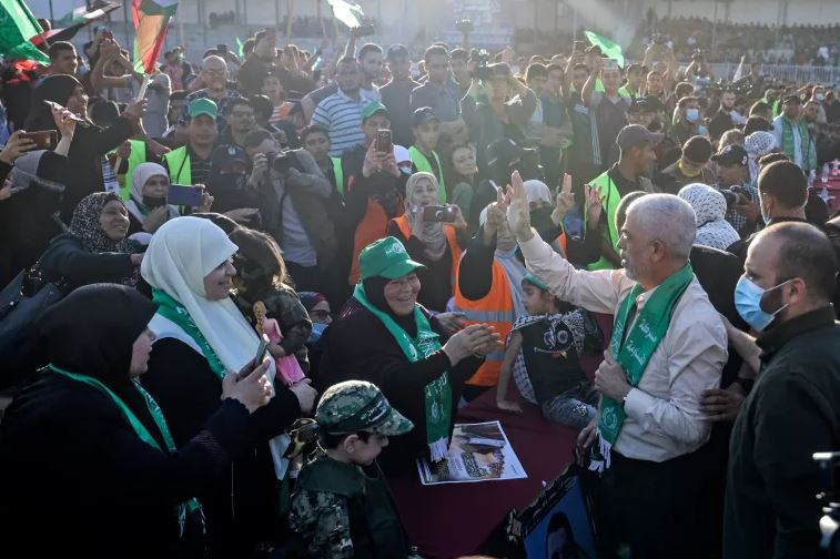 السنوار از محبوبیت مردمی در میان فلسطینان برخوردار است
