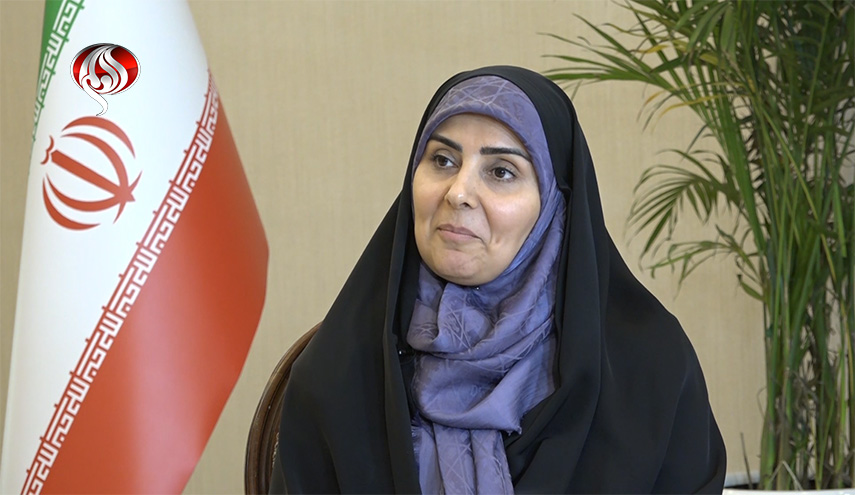 وزيرة الطرق والإعمار الايرانية، فرزانة صادق