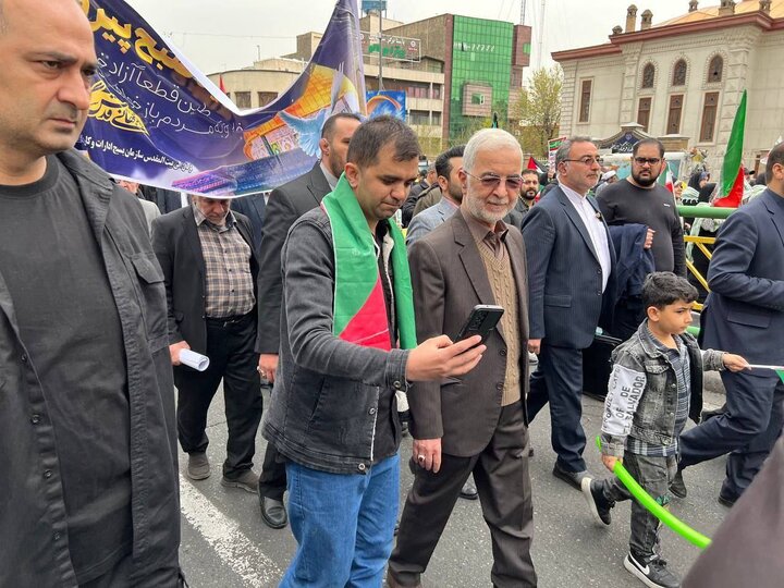 وزير الداخلية يشارك في مسيرة يوم القدس العالمي